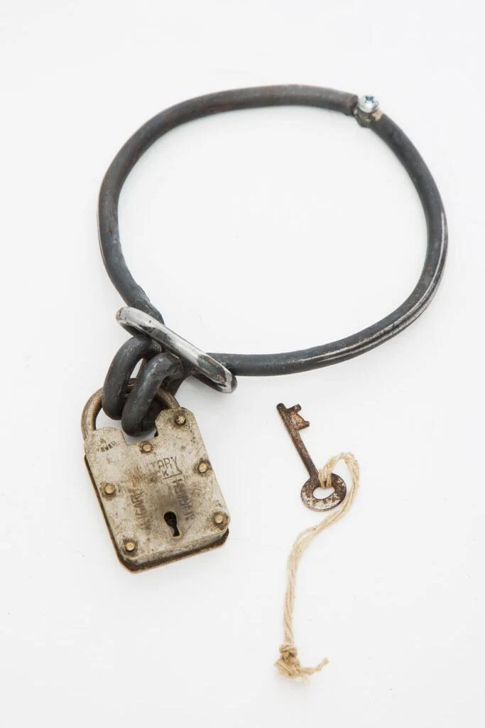 Chain Gang Girls - Collar - Image 4