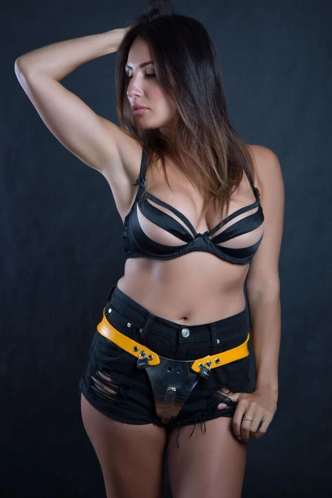 Women's Hybrid Chastity Belt - Image 29