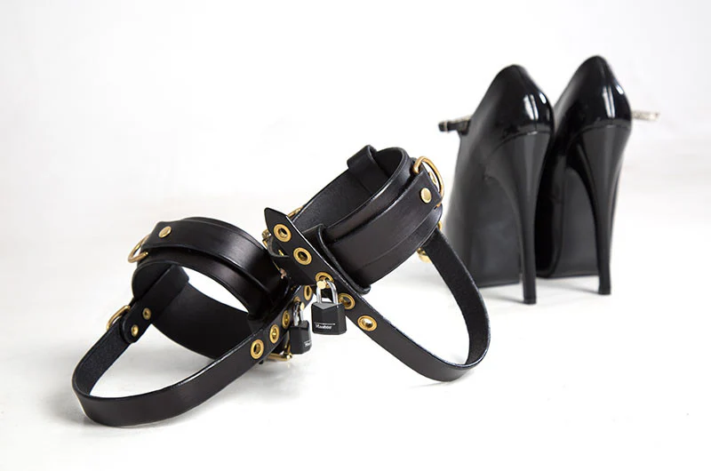 High Heel Shackles - Image 6