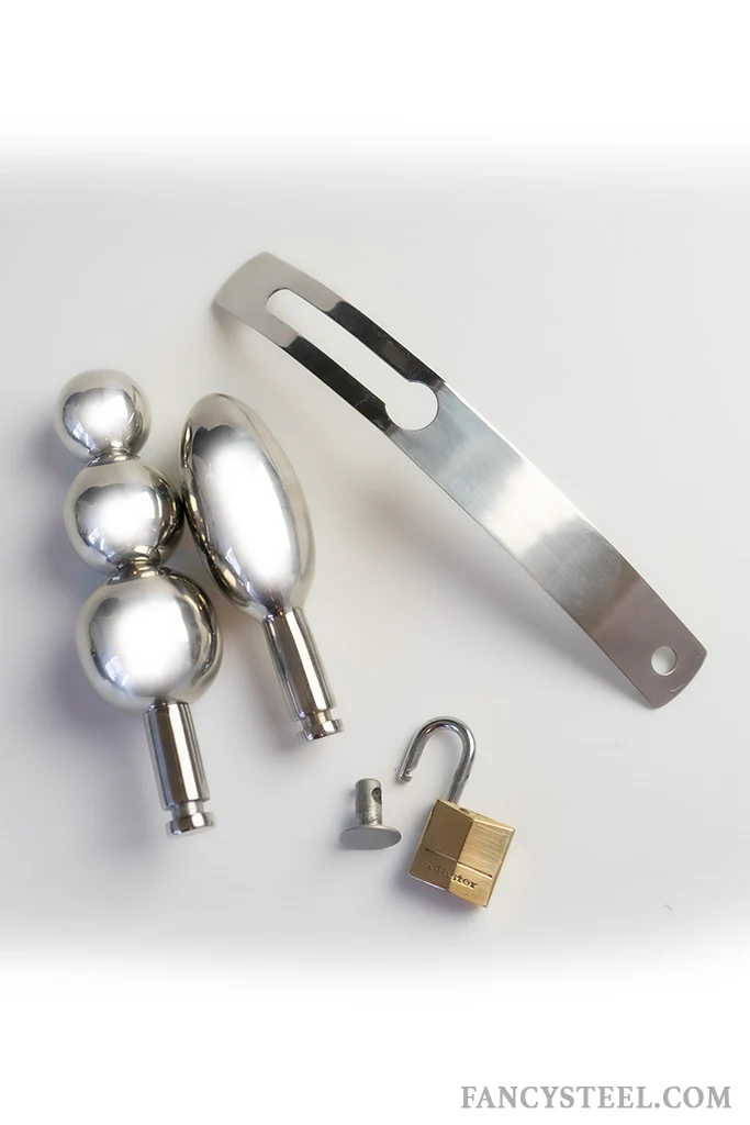 Men's Hybrid Chastity Belt - Image 9